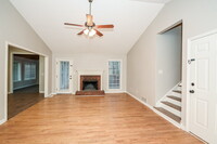 3604 Spring Leaf Ln in Acworth, GA - Foto de edificio - Building Photo