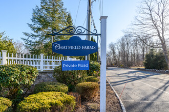 11 Lakeview Rise in Beacon Falls, CT - Building Photo - Building Photo