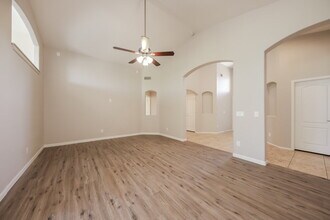 3118 W Casitas Del Rio Dr in Phoenix, AZ - Building Photo - Building Photo