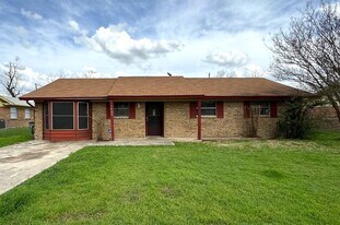 1402 Hammond Dr in Killeen, TX - Building Photo