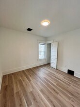 835 Waugoo Ave in Oshkosh, WI - Building Photo - Building Photo