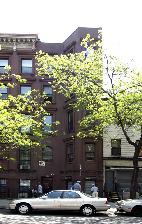 1961 Madison Ave in New York, NY - Foto de edificio