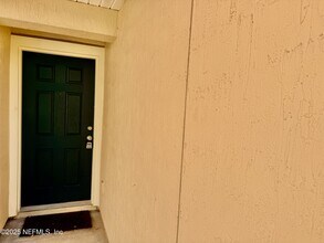 6067 Bartram Village Dr in Jacksonville, FL - Building Photo - Building Photo