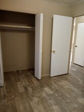 2017 Martin Ave in Enid, OK - Building Photo - Building Photo