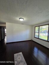 2456 Ellington Ave in Jacksonville, FL - Building Photo - Building Photo