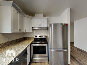 2740 42nd St in Sacramento, CA - Building Photo - Building Photo