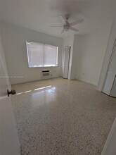 401 SW 10th St in Miami, FL - Building Photo - Building Photo