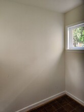 8201 Houston Ct in Takoma Park, MD - Foto de edificio - Building Photo