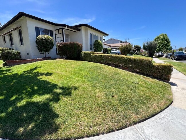 4602 Greenmeadows Ave in Torrance, CA - Building Photo - Building Photo