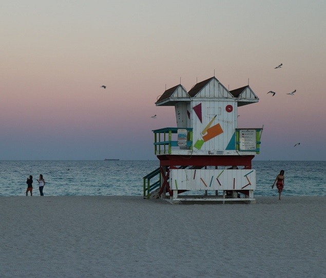 Casas Alquiler en Lower Riviera, FL