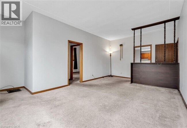 162 East St in London, ON - Building Photo - Building Photo