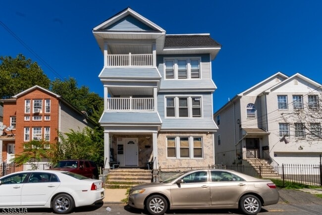 43 Tillinghast St in Newark, NJ - Building Photo - Building Photo