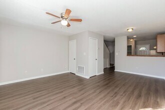 1805 Fox Hollow Dr in Raleigh, NC - Building Photo - Building Photo