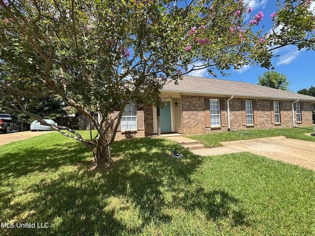 property at 200 Brendalwood Blvd