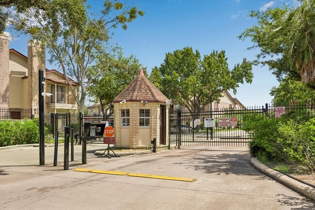 property at 2120 El Paseo St