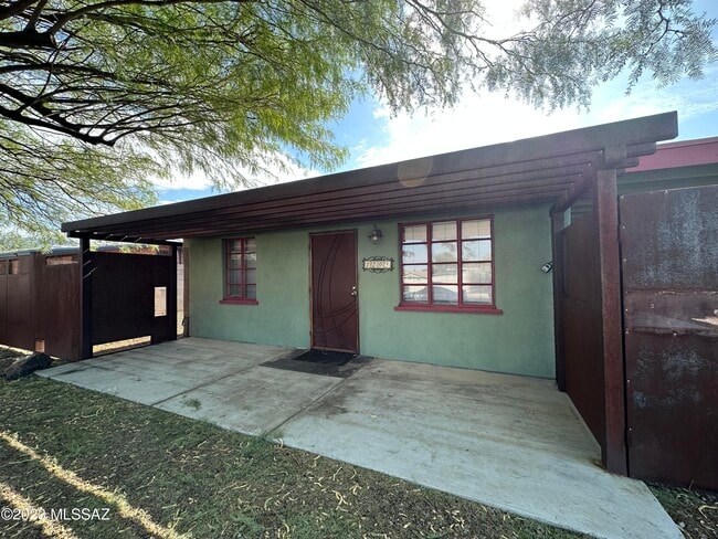 2208 N Rita Ave in Tucson, AZ - Building Photo - Building Photo