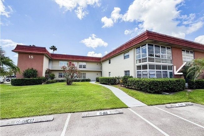 property at 15 Vista Palm Ln