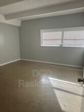 5514 Wood Forest Dr in Tampa, FL - Building Photo - Building Photo