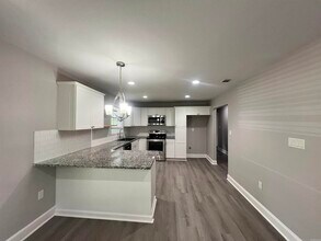 1704 S Pulaski St in Little Rock, AR - Building Photo - Building Photo