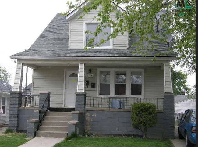 property at 7543 Lozier Ave