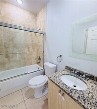 3465 Everglades Blvd N in Naples, FL - Building Photo - Building Photo