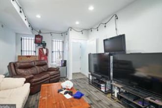 1720 Arlington St in Philadelphia, PA - Building Photo - Building Photo