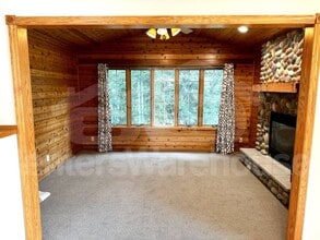11083 Ridge Point Blvd in Chisago City, MN - Building Photo - Building Photo