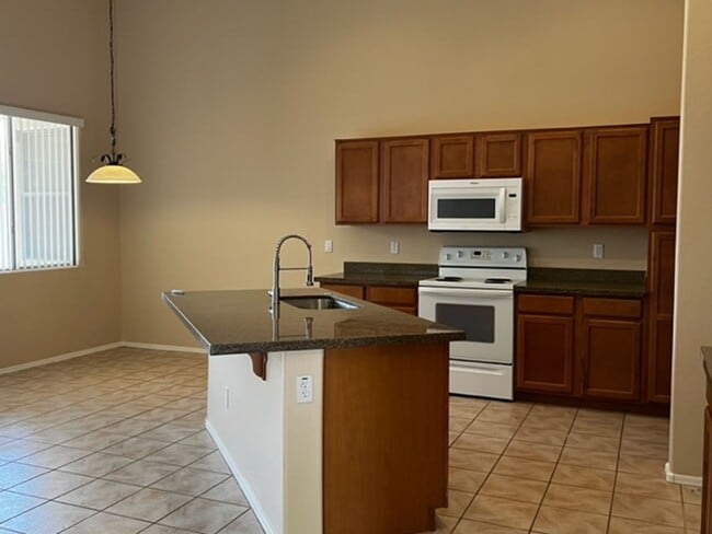 4405 E Cherry Hills Dr in Chandler, AZ - Building Photo - Building Photo