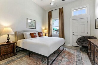 4829 Tchoupitoulas St in New Orleans, LA - Building Photo - Building Photo
