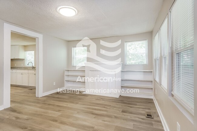 1612 8th St in Midfield, AL - Foto de edificio - Building Photo