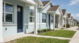 8925 Livigno Wy in Kissimmee, FL - Building Photo