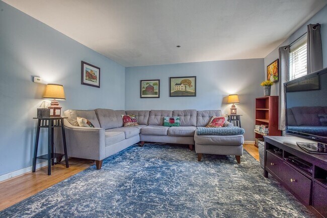 property at 39 Fords Landing Dr