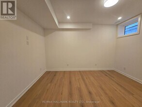 592 Danforth Rd in Toronto, ON - Building Photo - Building Photo