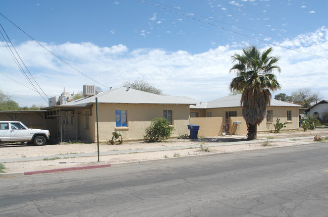 300-304 N Cherry Ave in Tucson, AZ - Building Photo - Building Photo