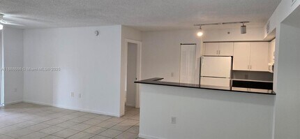 2173 Renaissance Blvd in Miramar, FL - Building Photo - Building Photo