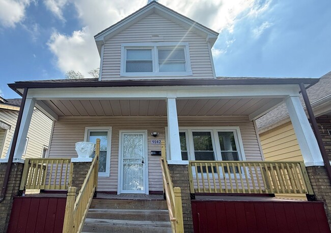 property at 9142 Isham Ave