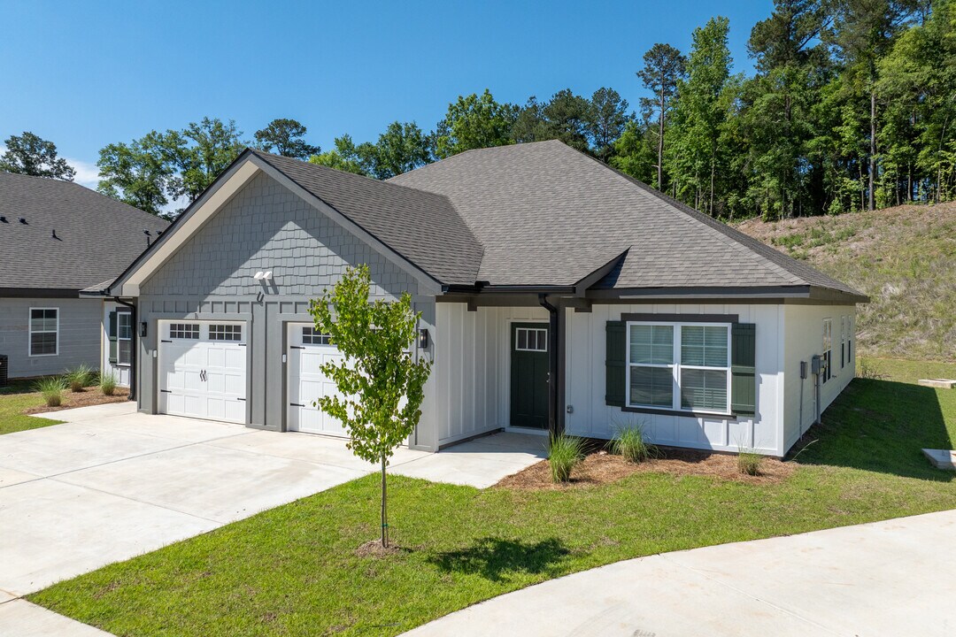 The Grove at Perry in Perry, GA - Building Photo