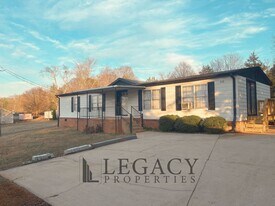 312 Randall Rd in Easley, SC - Building Photo
