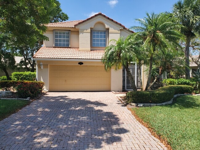 property at 907 SE Westminster Pl