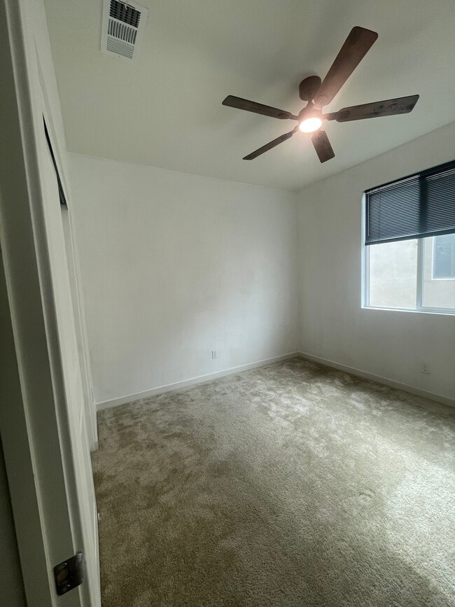 27744 Heritage Ln, Unit Upstairs 1 in Valley Center, CA - Building Photo - Building Photo