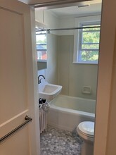 341 Beacon St, Unit #2 in Somerville, MA - Building Photo - Building Photo