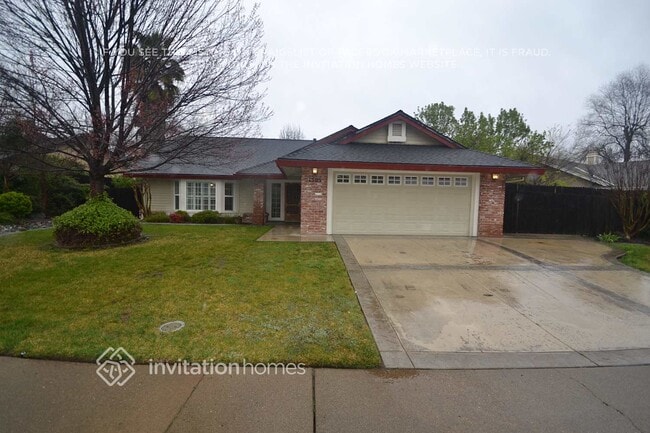 property at 1505 Lariat Loop
