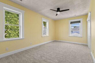 110 S Willard Ave in Hampton, VA - Building Photo - Building Photo