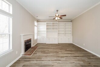 7411 Claiborne Woods Rd in Charlotte, NC - Building Photo - Building Photo