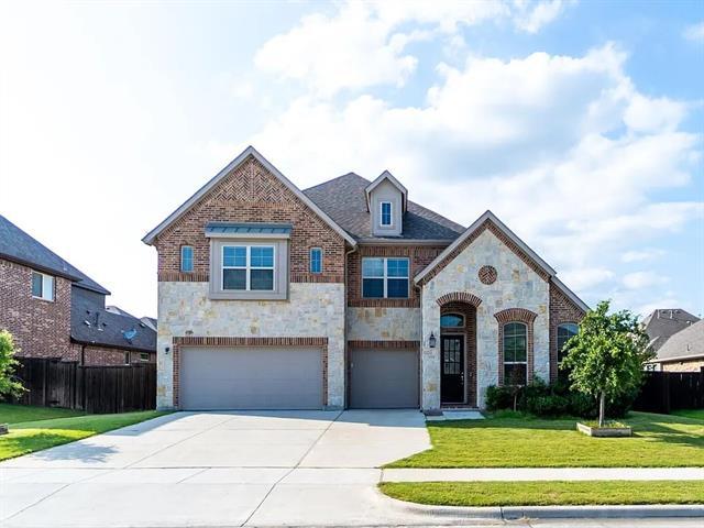 3004 Charles Dr
