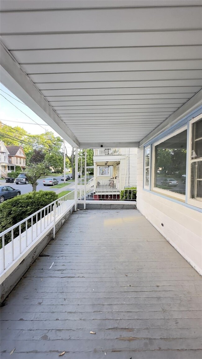 107 S Cherry St in Poughkeepsie, NY - Building Photo - Building Photo