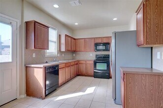 5829 Mt Plymouth Point in Fort Worth, TX - Building Photo - Building Photo