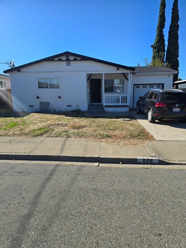 270 Patricia Ave in Pittsburg, CA - Building Photo - Building Photo