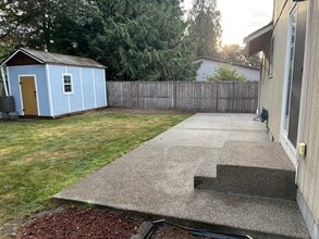 8402 49th Loop SE in Olympia, WA - Building Photo - Building Photo
