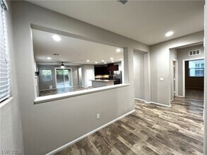 7828 Hamilton Pool Dr in Las Vegas, NV - Foto de edificio - Building Photo